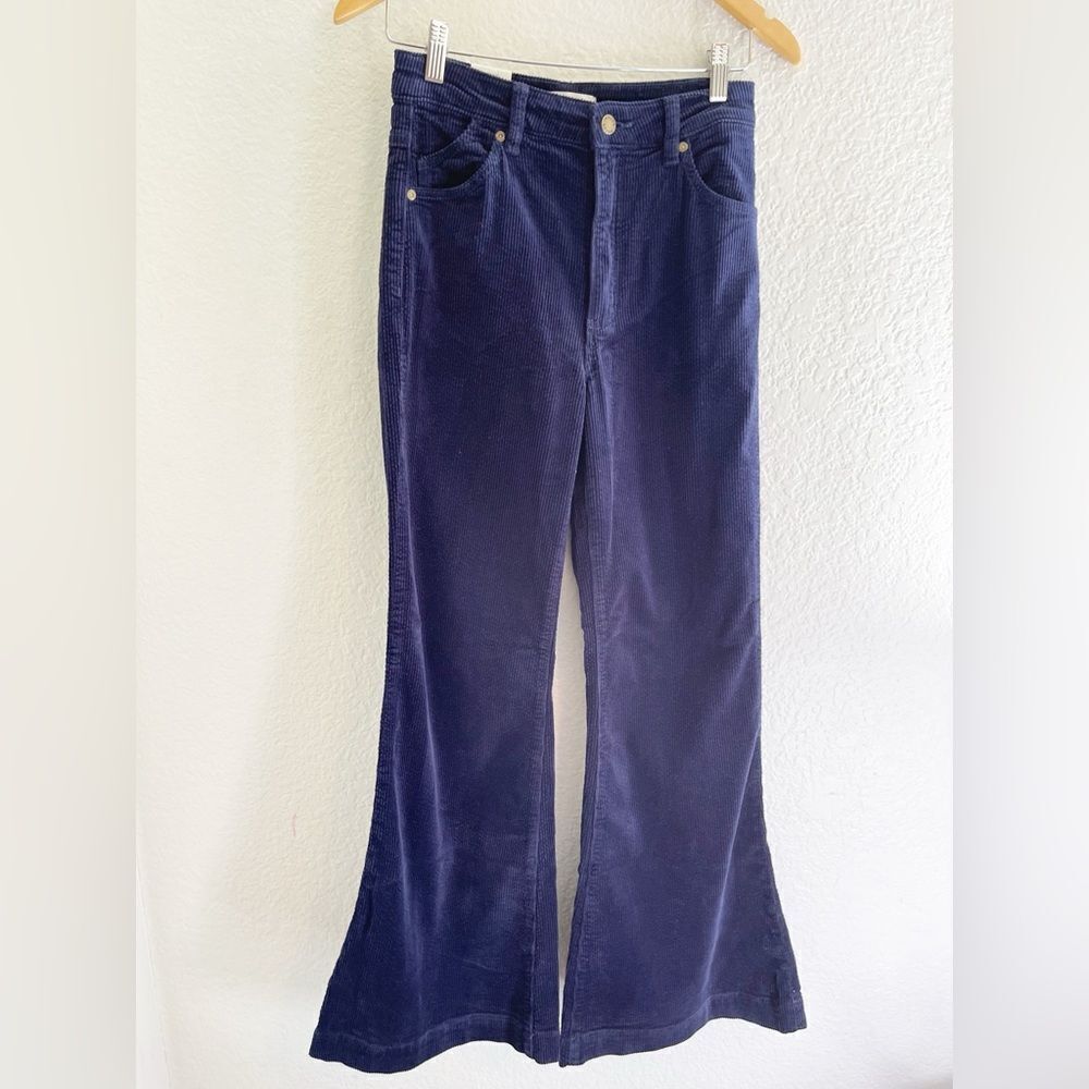ROLLA'S Eastcoast flare corduroy in Navy. Boho 70’s inspired bell bottoms 27 NWT - Picture 5 of 11